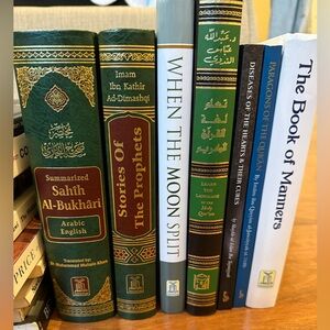 Islamic books bundle 
7 total